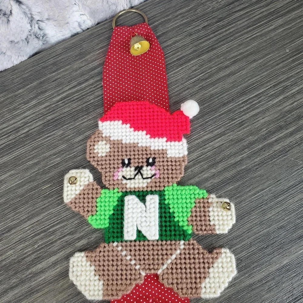 Vintage 80s Plastic Canvas 38